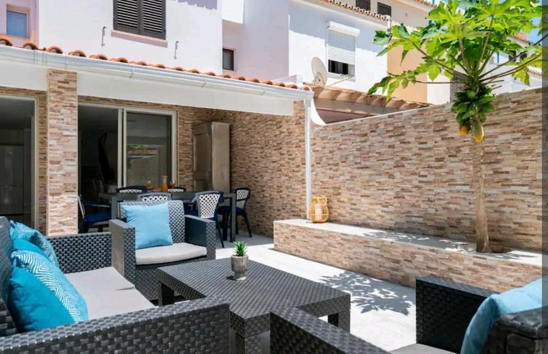 Marina Holiday House Quarteira Εξωτερικό φωτογραφία